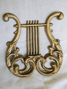 Pair Of Vintage cast metal lyre-shaped musical harps Gold 8 Inches